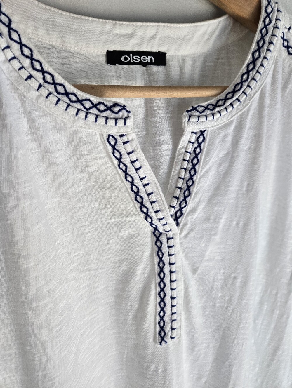 OLSEN White Sleeveless Embroidered Neck Top - Picture 2 of 8
